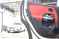 メルセデスベンツ GLA GLA200d 4MATIC AMGﾗｲﾝ AMGﾚｻﾞｰｴｸｽｸﾙｰｼﾌﾞ&ｱﾄﾞﾊﾞﾝｽﾄﾞ&ﾅﾋﾞｹﾞｰｼｮﾝ&ﾚｰﾀﾞｰｾｰﾌﾃｨPKG　ｷｰﾚｽｺﾞｰ 赤/黒本革 ﾊﾟﾉﾗﾏSR ﾍｯﾄﾞｱｯﾌﾟD MBUXﾅﾋﾞTV BT音楽 ｱﾄﾞﾊﾞﾝｽﾄﾞｻｳﾝﾄﾞ 360ｶﾒﾗ PTS LEDﾗｲﾄ ﾊﾝｽﾞﾌﾘｰA AMGｴｱﾛ&19AW 8AT　2年保証