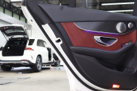 メルセデスベンツ Cクラス C200ｽﾃｰｼｮﾝﾜｺﾞﾝ 4MATIC AVG AMGﾗｲﾝ ﾚｻﾞｰｴｸｽｸﾙｰｼﾌﾞ&ﾚｰﾀﾞｰｾｰﾌﾃｨPKG　BSG搭載 ｷｰﾚｽｺﾞｰ 赤本革 ﾊﾟﾉﾗﾏSR ﾍｯﾄﾞｱｯﾌﾟD HDDﾅﾋﾞTV ｽﾏﾎ連携 ﾌﾞﾙﾒｽﾀｰ ﾊﾞｯｸｶﾒﾗ PTS LEDﾗｲﾄ ﾊﾝｽﾞﾌﾘｰA AMGｴｱﾛ&18AW ｴｱｻｽ 9AT　2年保証