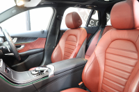 メルセデスベンツ Cクラス C200ｽﾃｰｼｮﾝﾜｺﾞﾝ AVG AMGﾗｲﾝ ﾚｻﾞｰｴｸｽｸﾙｰｼﾌﾞ&ﾚｰﾀﾞｰｾｰﾌﾃｨPKG　BSG搭載 後期 1ｵｰﾅｰ 赤本革 ﾊﾟﾉﾗﾏSR HUD HDDﾅﾋﾞTV ｽﾏﾎ連携 ﾌﾞﾙﾒｽﾀｰ ﾊﾞｯｸｶﾒﾗ PTS LEDﾗｲﾄ ﾊﾝｽﾞﾌﾘｰA AMGｴｱﾛ&18AW ｴｱｻｽ 9AT 希少色ｾﾚﾅｲﾄｸﾞﾚｰM　2年保証