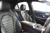 メルセデスベンツ Cクラス C200 AVG AMGﾗｲﾝ ﾚｻﾞｰｴｸｽｸﾙｰｼﾌﾞ&ﾚｰﾀﾞｰｾｰﾌﾃｨPKG　BSG搭載 後期 ｷｰﾚｽｺﾞｰ 黒本革 ﾍｯﾄﾞｱｯﾌﾟD HDDﾅﾋﾞTV ｽﾏﾎ連携 ﾌﾞﾙﾒｽﾀｰ ﾊﾞｯｸｶﾒﾗ PTS LEDﾗｲﾄ ﾊﾝｽﾞﾌﾘｰA AMGｴｱﾛ&18AW ｴｱｻｽ 9AT　2年保証