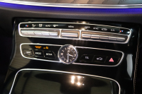 メルセデスベンツ Eクラス E220d AVG AMGﾗｲﾝ ﾚｰﾀﾞｰｾｰﾌﾃｨPKG　中期 ｷｰﾚｽｺﾞｰ 黒本革 ｼｰﾄﾋｰﾀｰ HDDﾅﾋﾞTV ｽﾏﾎ連携 BT音楽 360ｶﾒﾗ PTS LEDﾍｯﾄﾞﾗｲﾄ AMGｴｱﾛ&19AW ﾀﾞｲﾅﾐｯｸｾﾚｸﾄ ﾊﾟﾄﾞﾙｼﾌﾄ 9AT　2年保証