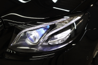 メルセデスベンツ Eクラス E300ｽﾃｰｼｮﾝﾜｺﾞﾝ AVG ｽﾎﾟｰﾂ ｴｸｽｸﾙｰｼﾌﾞ&ﾚｰﾀﾞｰｾｰﾌﾃｨPKG　中期 NEWｽﾃｱﾘﾝｸﾞ ｷｰﾚｽｺﾞｰ 黒本革 ﾊﾟﾉﾗﾏSR ﾍｯﾄﾞｱｯﾌﾟD HDDﾅﾋﾞTV ｽﾏﾎ連携 ﾌﾞﾙﾒｽﾀｰ 360ｶﾒﾗ PTS LEDﾗｲﾄ ﾊﾝｽﾞﾌﾘｰA AMGｴｱﾛ&19AW ﾀﾞｲﾅﾐｯｸS 9AT　2年保証