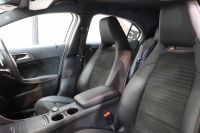 メルセデスベンツ Aクラス A180ｽﾎﾟｰﾂ ﾚｰﾀﾞｰｾｰﾌﾃｨPKG　後期 ｷｰﾚｽｺﾞｰ ﾌﾞﾗｯｸﾚｻﾞｰDINAMICAｼｰﾄ ｼｰﾄﾋｰﾀｰ HDDﾅﾋﾞTV BT音楽 ﾊﾞｯｸｶﾒﾗ PTS LEDﾗｲﾄ AMGｴｱﾛ&18AW ﾀﾞｲﾅﾐｯｸS ｽﾎﾟｰﾂｻｽﾍﾟﾝｼｮﾝ 7AT　2年保証