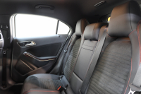 メルセデスベンツ Aクラス A180ｽﾎﾟｰﾂ ﾚｰﾀﾞｰｾｰﾌﾃｨPKG　後期 ｷｰﾚｽｺﾞｰ ﾌﾞﾗｯｸﾚｻﾞｰDINAMICAｼｰﾄ ｼｰﾄﾋｰﾀｰ HDDﾅﾋﾞTV BT音楽 ﾊﾞｯｸｶﾒﾗ PTS LEDﾗｲﾄ AMGｴｱﾛ&18AW ﾀﾞｲﾅﾐｯｸS ｽﾎﾟｰﾂｻｽﾍﾟﾝｼｮﾝ 7AT　2年保証