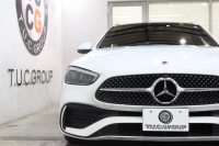 メルセデスベンツ Cクラス C200ｽﾃｰｼｮﾝﾜｺﾞﾝ AVG AMGﾗｲﾝ ﾚｻﾞｰｴｸｽｸﾙｰｼﾌﾞ&ﾍﾞｰｼｯｸ&ﾚｰﾀﾞｰｾｰﾌﾃｨPKG　ISG搭載 ｷｰﾚｽｺﾞｰ 茶/黒本革 ﾊﾟﾉﾗﾏSR ﾍｯﾄﾞｱｯﾌﾟD MBUXﾅﾋﾞTV ｽﾏﾎ連携 360ｶﾒﾗ PTS LEDﾗｲﾄ 自動Rｹﾞｰﾄ AMGｴｱﾛ&18AW ﾜｲﾔﾚｽ充電 9AT　2年保証