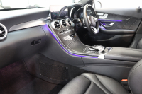 メルセデスベンツ Cクラス C200ｽﾃｰｼｮﾝﾜｺﾞﾝ AVG AMGﾗｲﾝ ﾚｰﾀﾞｰｾｰﾌﾃｨPKG　BSG搭載 後期 ｷｰﾚｽｺﾞｰ 黒革 HDDﾅﾋﾞTV&ｷｬﾝｾﾗｰ ｽﾏﾎ連携 ﾊﾞｯｸｶﾒﾗ PTS LEDﾗｲﾄ 自動Rｹﾞｰﾄ AMGｴｱﾛ&18AW ﾀﾞｲﾅﾐｯｸS ｴｱｻｽ 9AT　2年保証