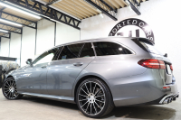 AMG Eクラス E53ｽﾃｰｼｮﾝﾜｺﾞﾝ 4MATIC+ ｴｸｽｸﾙｰｼﾌﾞ&ﾚｰﾀﾞｰｾｰﾌﾃｨPKG　ISG搭載 後期 ｷｰﾚｽｺﾞｰ 黒本革 ﾍﾞﾝﾁﾚｰﾀｰ ﾊﾟﾉﾗﾏSR HUD MBUXﾅﾋﾞTV&ｷｬﾝｾﾗｰ ｽﾏﾎ連携 ﾌﾞﾙﾒｽﾀｰ 360ｶﾒﾗ LEDﾗｲﾄ 自動Rｹﾞｰﾄ AMG専用装備&ﾁｭｰﾆﾝｸﾞ 9AT 希少色ｾﾚﾅｲﾄｸﾞﾚｰ　2年保証