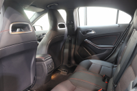 メルセデスベンツ Aクラス A180 ｽﾎﾟｰﾂ AMGｴｸｽｸﾙｰｼﾌﾞ&ﾅｲﾄ&ﾊﾞﾘｭｰ&ﾚｰﾀﾞｰｾｰﾌﾃｨPKG　ｷｰﾚｽｷｰ ﾚｯﾄﾞｽﾃｯﾁ入りﾌﾞﾗｯｸﾚｻﾞｰｼｰﾄ 純正HDDﾅﾋﾞTV BT音楽 ﾊﾞｯｸｶﾒﾗ PTS DSRC ｷｾﾉﾝ AMGｴｱﾛ&18AW ﾀﾞｲﾅﾐｯｸｾﾚｸﾄ 純正ﾄﾞﾗﾚｺ　2年保証