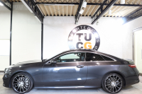 AMG Eクラス E53 4MATIC+ ｸｰﾍﾟ ｴｸｽｸﾙｰｼﾌﾞ&ﾚｰﾀﾞｰｾｰﾌﾃｨPKG　ISG搭載 後期 1ｵｰﾅｰ ｷｰﾚｽｺﾞｰ 赤/黒本革 ﾍﾞﾝﾁﾚｰﾀｰ ﾊﾟﾉﾗﾏSR HUD MBUXﾅﾋﾞTV ｽﾏﾎ連携 ﾌﾞﾙﾒｽﾀｰ 360ｶﾒﾗ PTS LEDﾗｲﾄ ﾊﾝｽﾞﾌﾘｰA AMG専用装備&ﾁｭｰﾆﾝｸﾞ 9AT 希少色ｸﾞﾗﾌｧｲﾄｸﾞﾚｰ  2年保証