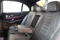 メルセデスベンツ Eクラス E200 AVG AMGﾗｲﾝ ｴｸｽｸﾙｰｼﾌﾞ&ﾚｰﾀﾞｰｾｰﾌﾃｨPKG　BSG搭載 中期 NEWｽﾃｱﾘﾝｸﾞ ｷｰﾚｽｺﾞｰ 黒本革 ﾍｯﾄﾞｱｯﾌﾟD HDDﾅﾋﾞTV ｽﾏﾎ連携 ﾌﾞﾙﾒｽﾀｰ 360ｶﾒﾗ PTS LEDﾗｲﾄ 自動ﾄﾗﾝｸ AMGｴｱﾛ&19AW 9AT　2年保証