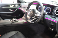 メルセデスベンツ Eクラス E200 AVG AMGﾗｲﾝ ｴｸｽｸﾙｰｼﾌﾞ&ﾚｰﾀﾞｰｾｰﾌﾃｨPKG　BSG搭載 中期 NEWｽﾃｱﾘﾝｸﾞ ｷｰﾚｽｺﾞｰ 黒本革 ﾍｯﾄﾞｱｯﾌﾟD HDDﾅﾋﾞTV ｽﾏﾎ連携 ﾌﾞﾙﾒｽﾀｰ 360ｶﾒﾗ PTS LEDﾗｲﾄ 自動ﾄﾗﾝｸ AMGｴｱﾛ&19AW 9AT　2年保証