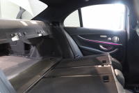 メルセデスベンツ Eクラス E200 AVG AMGﾗｲﾝ ｴｸｽｸﾙｰｼﾌﾞ&ﾚｰﾀﾞｰｾｰﾌﾃｨPKG　BSG搭載 中期 NEWｽﾃｱﾘﾝｸﾞ ｷｰﾚｽｺﾞｰ 黒本革 ﾍｯﾄﾞｱｯﾌﾟD HDDﾅﾋﾞTV ｽﾏﾎ連携 ﾌﾞﾙﾒｽﾀｰ 360ｶﾒﾗ PTS LEDﾗｲﾄ 自動ﾄﾗﾝｸ AMGｴｱﾛ&19AW 9AT　2年保証