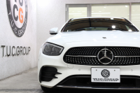 メルセデスベンツ Eクラス E220d ｽﾎﾟｰﾂ AMGﾗｲﾝｲﾝﾃﾘｱ&ｴｸｽｸﾙｰｼﾌﾞ&ﾚｰﾀﾞｰｾｰﾌﾃｨPKG　後期 1ｵｰﾅｰ MEｺﾈｸﾄ ｷｰﾚｽｺﾞｰ 黒本革 ﾍｯﾄﾞｱｯﾌﾟD MBUXﾅﾋﾞTV&ARﾅﾋﾞ ｽﾏﾎ連携 ﾌﾞﾙﾒｽﾀｰ 360ｶﾒﾗ PTS LEDﾗｲﾄ 自動ﾄﾗﾝｸ AMGｴｱﾛ&19AW ﾜｲﾔﾚｽ充電 9AT　2年保証