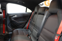 AMG CLAクラス CLA45 4MATIC AMGｴｸｽｸﾙｰｼﾌﾞ&ﾊﾞﾘｭｰ&ﾚｰﾀﾞｰｾｰﾌﾃｨPKG　1ｵｰﾅｰ 黒本革 ﾊﾟﾉﾗﾏSR HDDﾅﾋﾞTV BT音楽 ﾊﾞｯｸｶﾒﾗ DSRC PTS ｷｾﾉﾝﾗｲﾄ AMG専用装備&ﾁｭｰﾆﾝｸﾞ 7AT　2年保証