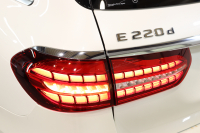 メルセデスベンツ Eクラス E220dｽﾃｰｼｮﾝﾜｺﾞﾝ ｽﾎﾟｰﾂ AMGﾗｲﾝｲﾝﾃﾘｱ&ｴｸｽｸﾙｰｼﾌﾞ&ﾚｰﾀﾞｰｾｰﾌﾃｨPKG　後期 ｷｰﾚｽｺﾞｰ 黒本革 ﾊﾟﾉﾗﾏSR ﾍｯﾄﾞｱｯﾌﾟD MBUXﾅﾋﾞTV ｽﾏﾎ連携 ﾌﾞﾙﾒｽﾀｰ 360ｶﾒﾗ PTS LEDﾗｲﾄ 自動Rｹﾞｰﾄ AMGｴｱﾛ&19AW ﾜｲﾔﾚｽ充電 9AT　2年保証