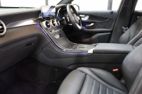 メルセデスベンツ GLC GLC220d 4MATIC AMGﾗｲﾝ ﾚｻﾞｰｴｸｽｸﾙｰｼﾌﾞ&ﾚｰﾀﾞｰｾｰﾌﾃｨPKG　後期 ｷｰﾚｽｺﾞｰ 黒本革 ﾍﾞﾝﾁﾚｰﾀｰ ﾊﾟﾉﾗﾏSR ﾍｯﾄﾞｱｯﾌﾟD MBUXﾅﾋﾞTV BT音楽 ﾌﾞﾙﾒｽﾀｰ 360ｶﾒﾗ PTS LEDﾗｲﾄ ﾊﾝｽﾞﾌﾘｰA AMGｴｱﾛ&19AW ｴｱｻｽ 9AT　2年保証