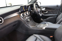 メルセデスベンツ GLC GLC220d 4MATIC ｽﾎﾟｰﾂﾗｲﾝｴﾃﾞｨｼｮﾝ ﾚｰﾀﾞｰｾｰﾌﾃｨPKG　特別仕様車 後期 ｷｰﾚｽｺﾞｰ 黒革 ﾊﾟﾉﾗﾏSR MBUXﾅﾋﾞTV BT音楽 360ｶﾒﾗ PTS LEDﾗｲﾄ 自動Rｹﾞｰﾄ AMGｴｱﾛ&19AW ﾀﾞｲﾅﾐｯｸS 9AT　2年保証