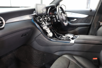メルセデスベンツ GLC GLC220d 4MATIC ｽﾎﾟｰﾂ ﾚｰﾀﾞｰｾｰﾌﾃｨPKG　ｷｰﾚｽｺﾞｰ ﾌﾞﾗｯｸﾚｻﾞｰDINAMICAｼｰﾄ ﾍｯﾄﾞｱｯﾌﾟD HDDﾅﾋﾞTV BT音楽 360ｶﾒﾗ PTS LEDﾗｲﾄ ﾊﾝｽﾞﾌﾘｰA AMGｴｱﾛ&19AW ﾀﾞｲﾅﾐｯｸS 9AT　2年保証