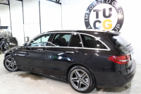 メルセデスベンツ Cクラス C200ｽﾃｰｼｮﾝﾜｺﾞﾝ 4MATIC AVG AMGﾗｲﾝ ﾚｰﾀﾞｰｾｰﾌﾃｨPKG　BSG搭載 後期 ｷｰﾚｽｺﾞｰ 黒革 HDDﾅﾋﾞTV ｽﾏﾎ連携 ﾊﾞｯｸｶﾒﾗ PTS LEDﾗｲﾄ 自動Rｹﾞｰﾄ AMGｴｱﾛ&18AW ﾀﾞｲﾅﾐｯｸS ｴｱｻｽ 9AT　2年保証