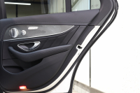 AMG Eクラス E43 4MATIC ﾚｰﾀﾞｰｾｰﾌﾃｨPKG　ｷｰﾚｽｺﾞｰ 黒本革 ﾊﾟﾉﾗﾏSR ﾍｯﾄﾞｱｯﾌﾟD HDDﾅﾋﾞTV ｽﾏﾎ連携 ﾌﾞﾙﾒｽﾀｰ 360ｶﾒﾗ PTS LEDﾗｲﾄ ﾊﾝｽﾞﾌﾘｰA AMG専用装備&ﾁｭｰﾆﾝｸﾞ ﾀﾞｲﾅﾐｯｸS 9AT　2年保証