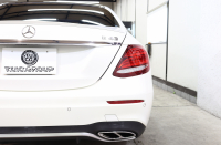AMG Eクラス E43 4MATIC ﾚｰﾀﾞｰｾｰﾌﾃｨPKG　ｷｰﾚｽｺﾞｰ 黒本革 ﾊﾟﾉﾗﾏSR ﾍｯﾄﾞｱｯﾌﾟD HDDﾅﾋﾞTV ｽﾏﾎ連携 ﾌﾞﾙﾒｽﾀｰ 360ｶﾒﾗ PTS LEDﾗｲﾄ ﾊﾝｽﾞﾌﾘｰA AMG専用装備&ﾁｭｰﾆﾝｸﾞ ﾀﾞｲﾅﾐｯｸS 9AT　2年保証
