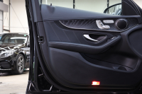 AMG Cクラス C63 ﾚｰﾀﾞｰｾｰﾌﾃｨPKG　ｷｰﾚｽｺﾞｰ 黒本革 ｼｰﾄﾋｰﾀｰ HDDﾅﾋﾞTV BT音楽 ﾊﾞｯｸｶﾒﾗ PTS LEDﾗｲﾄ 自動ﾄﾗﾝｸ AMG専用装備&ﾁｭｰﾆﾝｸﾞ 7AT　2年保証
