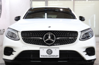 AMG GLCクーペ GLC43 4MATIC ｸｰﾍﾟ ﾚｻﾞｰｴｸｽｸﾙｰｼﾌﾞ&ﾅｲﾄ&ﾚｰﾀﾞｰｾｰﾌﾃｨPKG　ｷｰﾚｽｺﾞｰ 黒本革 全席ｼｰﾄﾋｰﾀｰ ｻﾝﾙｰﾌ ﾍｯﾄﾞｱｯﾌﾟD 純正HDDﾅﾋﾞTV BT音楽 ﾌﾞﾙﾒｽﾀｰ 360ｶﾒﾗ ﾊﾝｽﾞﾌﾘｰA AMGｴｱﾛ&20AW AMGﾄﾗﾝｸｽﾎﾟｲﾗｰ AMG専用装備&ﾁｭｰﾆﾝｸﾞ 9AT　2年保証