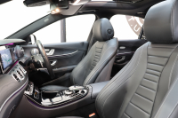 メルセデスベンツ Eクラス E220d AVG ｽﾎﾟｰﾂ ﾚｻﾞｰｴｸｽｸﾙｰｼﾌﾞ&ﾚｰﾀﾞｰｾｰﾌﾃｨPKG　ｷｰﾚｽｺﾞｰ 黒本革 ｼｰﾄﾋｰﾀｰ ﾊﾟﾉﾗﾏSR ﾍｯﾄﾞｱｯﾌﾟD HDDﾅﾋﾞTV ｽﾏﾎ連携 360ｶﾒﾗ PTS LEDﾗｲﾄ 自動ﾄﾗﾝｸ AMGｴｱﾛ&19AW ﾀﾞｲﾅﾐｯｸS 9AT　2年保証