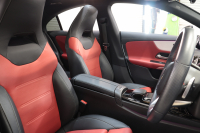 メルセデスベンツ CLAクラス CLA200d AMGﾗｲﾝ ﾚｻﾞｰｴｸｽｸﾙｰｼﾌﾞ&ｱﾄﾞﾊﾞﾝｽﾄﾞ&ﾅﾋﾞｹﾞｰｼｮﾝ&ﾚｰﾀﾞｰｾｰﾌﾃｨPKG　ｷｰﾚｽｺﾞｰ 赤/黒本革 ﾊﾟﾉﾗﾏSR ﾍｯﾄﾞｱｯﾌﾟD MBUXﾅﾋﾞTV BT音楽 ｱﾄﾞﾊﾞﾝｽﾄﾞｻｳﾝﾄﾞ 360ｶﾒﾗ PTS LEDﾗｲﾄ AMGｴｱﾛ&18AW ﾜｲﾔﾚｽ充電 8AT　2年保証