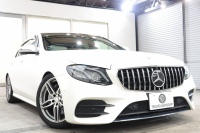 メルセデスベンツ Eクラス E250 AVG ｽﾎﾟｰﾂ ﾚｻﾞｰｴｸｽｸﾙｰｼﾌﾞ&ﾚｰﾀﾞｰｾｰﾌﾃｨPKG　ｷｰﾚｽｺﾞｰ 黒本革 ﾊﾟﾉﾗﾏSR ﾍｯﾄﾞｱｯﾌﾟD HDDﾅﾋﾞTV ｽﾏﾎ連携 ﾌﾞﾙﾒｽﾀｰ 360ｶﾒﾗ PTS LEDﾗｲﾄ ﾊﾝｽﾞﾌﾘｰA AMGｴｱﾛ&19AW ﾊﾟﾅﾒﾘｶｰﾅｸﾞﾘﾙ 9AT　2年保証
