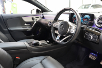 メルセデスベンツ CLAクラス CLA200d ｼｭｰﾃｨﾝｸﾞﾌﾞﾚｰｸ AMGﾗｲﾝ ﾚｻﾞｰｴｸｽｸﾙｰｼﾌﾞ&ｱﾄﾞﾊﾞﾝｽﾄﾞ&ﾅﾋﾞ&ﾚｰﾀﾞｰｾｰﾌﾃｨPKG　ｷｰﾚｽｺﾞｰ 灰/黒本革 ﾊﾟﾉﾗﾏSR HUD MBUXﾅﾋﾞTV BT音楽 ｱﾄﾞﾊﾞﾝｽﾄﾞｻｳﾝﾄﾞ 360ｶﾒﾗ PTS LED AMGｴｱﾛ&18AW ﾊﾟﾅﾒﾘｶｰﾅG ﾀﾞｲﾅﾐｯｸS 8AT　2年保証