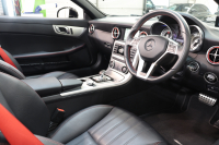 メルセデスベンツ SLKクラス SLK200 ｴｸｽｸﾙｰｼﾌﾞ AMGｽﾎﾟｰﾂ&ﾚｰﾀﾞｰｾｰﾌﾃｨPKG　後期最終 ｷｰﾚｽｺﾞｰ 黒本革 ｴｱｽｶｰﾌ HDDﾅﾋﾞTV&ｷｬﾝｾﾗｰ BT音楽 Bｶﾒﾗ PTS ｷｾﾉﾝﾗｲﾄ AMGｴｱﾛ&18AW ｴｱｶﾞｲﾄﾞ ﾊﾟﾄﾞﾙｼﾌﾄ ﾚｯﾄﾞｼｰﾄﾍﾞﾙﾄ 9AT　2年保証