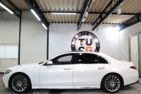 メルセデスベンツ Sクラス S500ﾛﾝｸﾞ 4MATIC AMGﾗｲﾝ&ﾚｰﾀﾞｰｾｰﾌﾃｨPKG　ISG搭載 1ｵｰﾅｰ ｷｰﾚｽｺﾞｰ 黒本革 ﾍﾞﾝﾁﾚｰﾀｰ ﾊﾟﾉﾗﾏSR HUD MBUXﾅﾋﾞTV ｽﾏﾎ連携 ﾌﾞﾙﾒｽﾀｰ 360ｶﾒﾗ PTS LEDﾗｲﾄ ﾊﾝｽﾞﾌﾘｰA AMGｴｱﾛ&20AW ｴｱｻｽ ﾘｱｱｸｽﾙ 9AT　2年保証