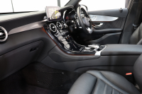 メルセデスベンツ GLC GLC250 4MATIC ｽﾎﾟｰﾂ 本革仕様 ｷｰﾚｽｺﾞｰ 黒本革 ﾊﾟﾉﾗﾏSR HDDﾅﾋﾞTV BT音楽 ﾌﾞﾙﾒｽﾀｰ 360ｶﾒﾗ PTS LEDﾗｲﾄ ﾊﾝｽﾞﾌﾘｰA AMGｴｱﾛ&19AW ﾀﾞｲﾅﾐｯｸｾﾚｸﾄ 9AT　2年保証