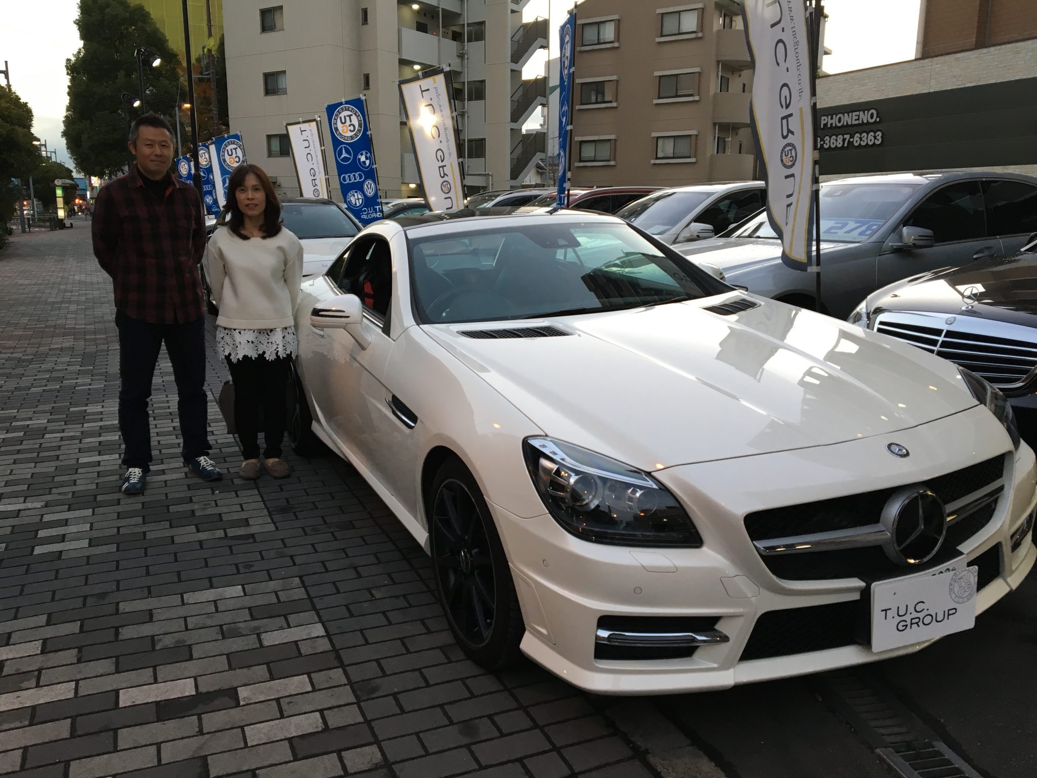 祝ご納車 Slk0 Amgスポーツpkg レーダーセーフティpkg メルセデスベンツ中古車専門店 T U C Group メルセデスベンツ専門 葛西本店 ベンツ中古車販売 ベンツ買い取り