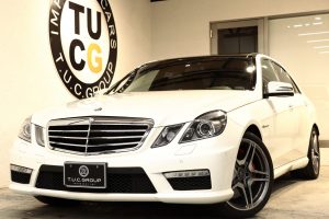 2012yE63AMG ﾊﾟﾌｫｰﾏﾝｽ&ｴｸｽｸﾙｰｼﾌﾞPKG 378万円入庫！12月14日