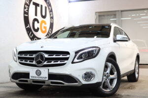 2018y GLA220 4MATIC プレミアム&レーダーセーフティパッケージ 305万円入庫！3月11日