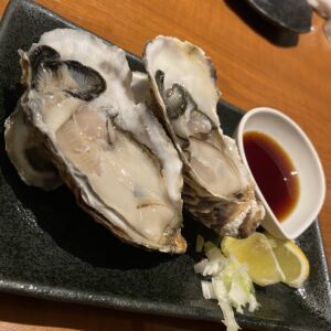 隣の客はよくカキ食う客だ