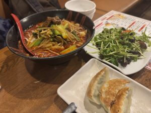 刀削麺^ – ^