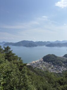 広島